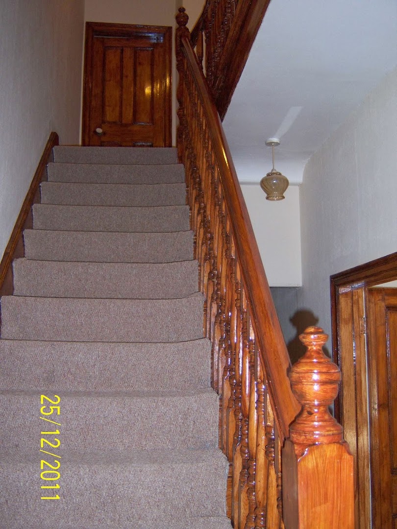 K Goldsmith painter and decorator — Photos 1